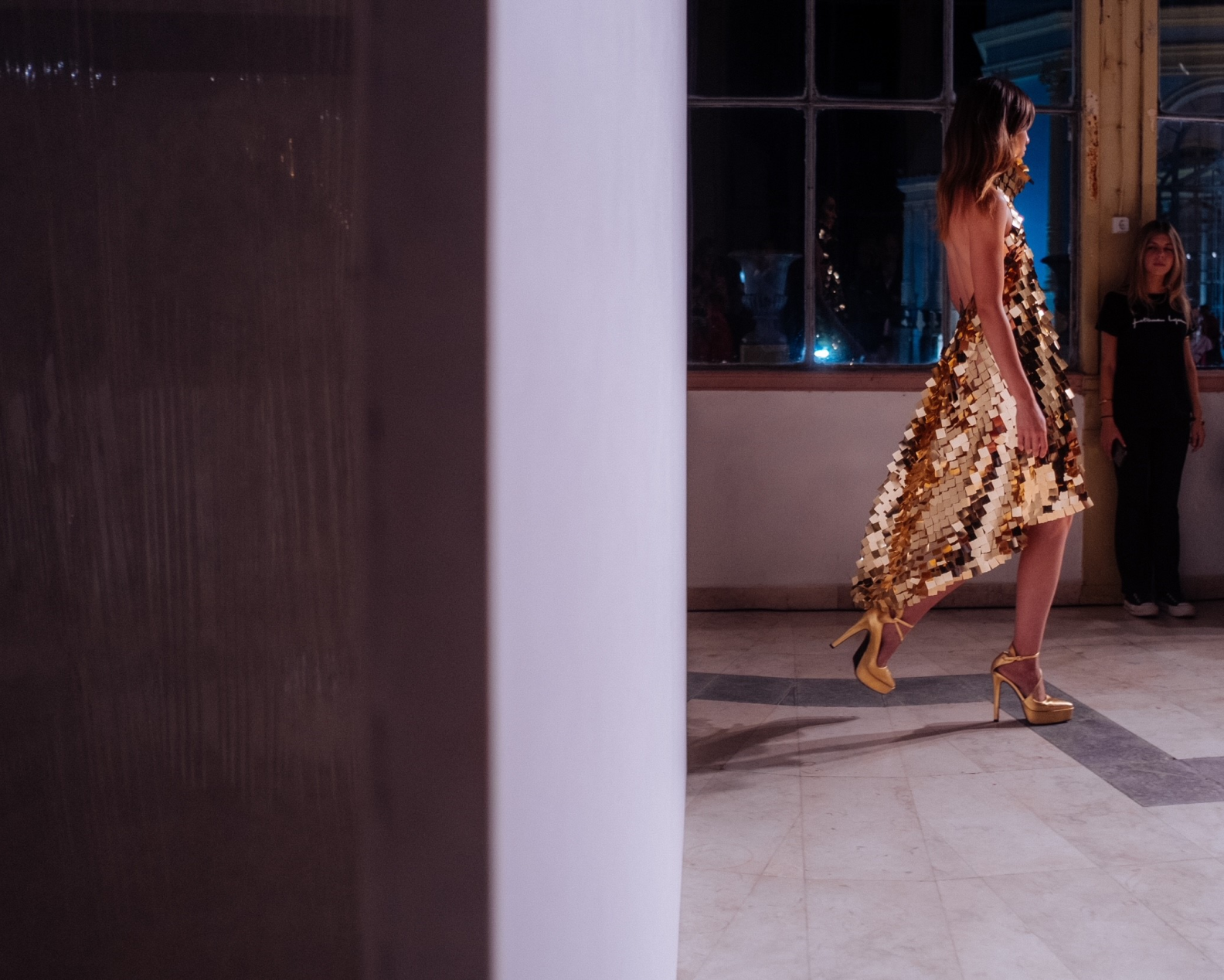 F&aacute;tima Lopes celebrates 30 years with bold steps