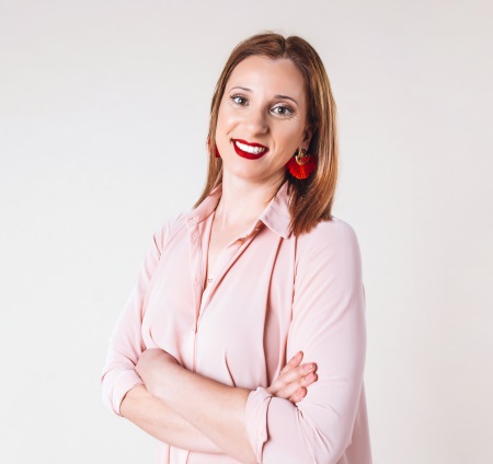 New Generation: Mara Ferreira