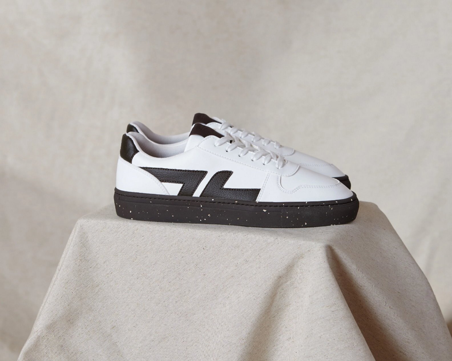 Z&egrave;ta and Nespresso launch sneakers made from recycled coffee grounds