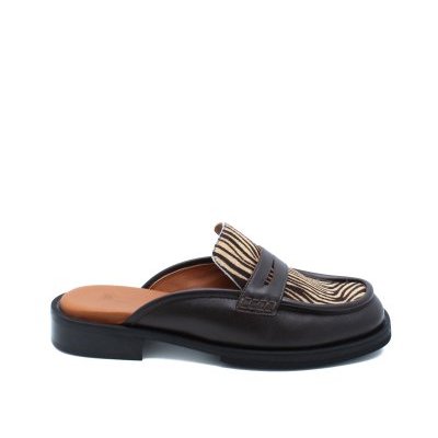 Chicago Brown Print Zebra