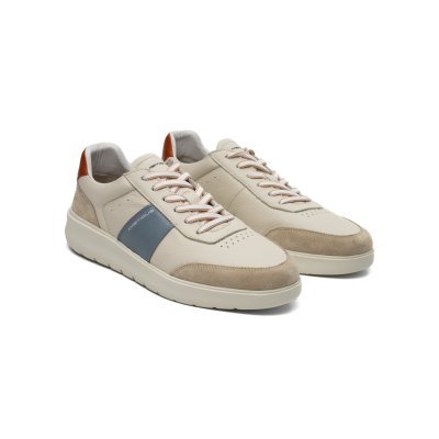 Hover Comfort Sneaker